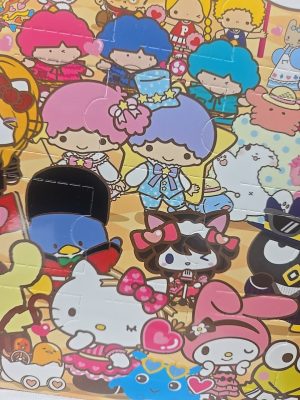 Hello Kitty Sanrio 24 Day Advent Calendar Character Countdown w/Small Toys