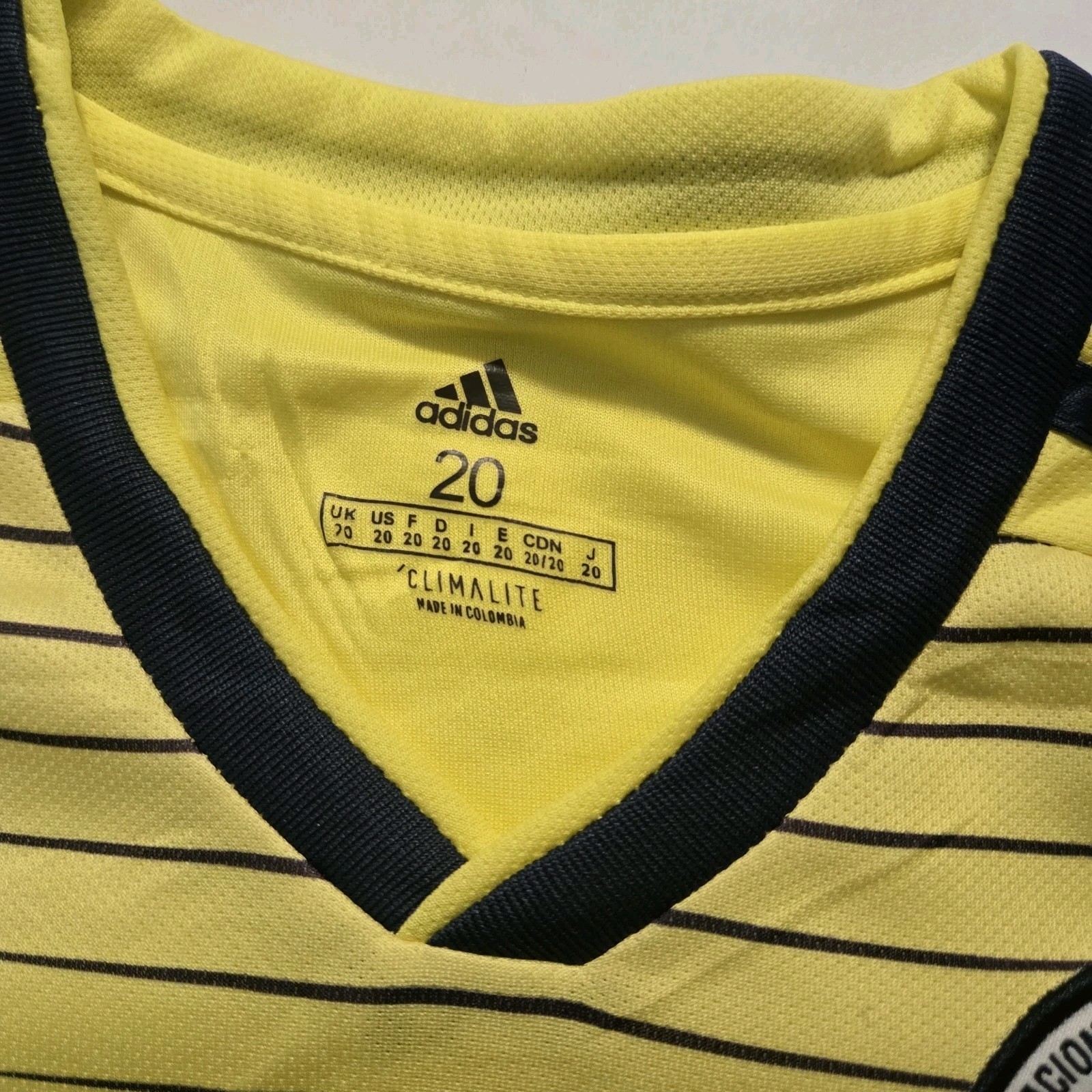 img_1771386573972_2-1.jpeg Colombia Jersey Mens Home Soccer Adidas Size 20 2019 READ - Image 3