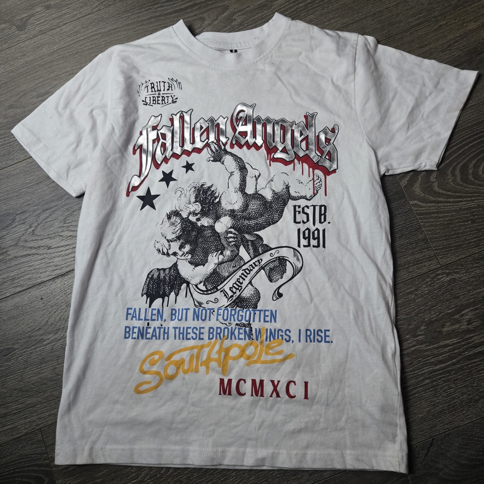 img_1771443365216_0-1.jpeg Southpole Premium Shirt Boys Size M 12-14 White Y2K Punk Falling Angel