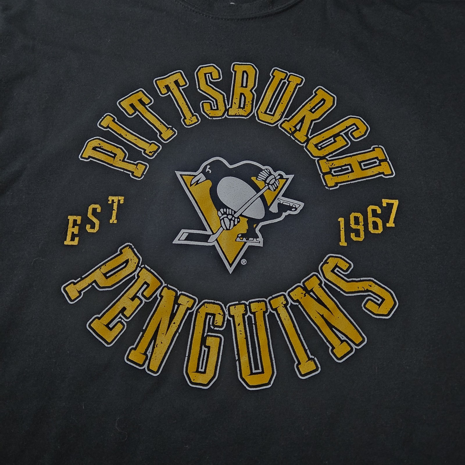 img_1771443417338_4-1.jpeg Pittsburgh Penguins 1967 Shirt Mens NHL Hockey Graphic Tee Short Sleeve Size M - Image 5
