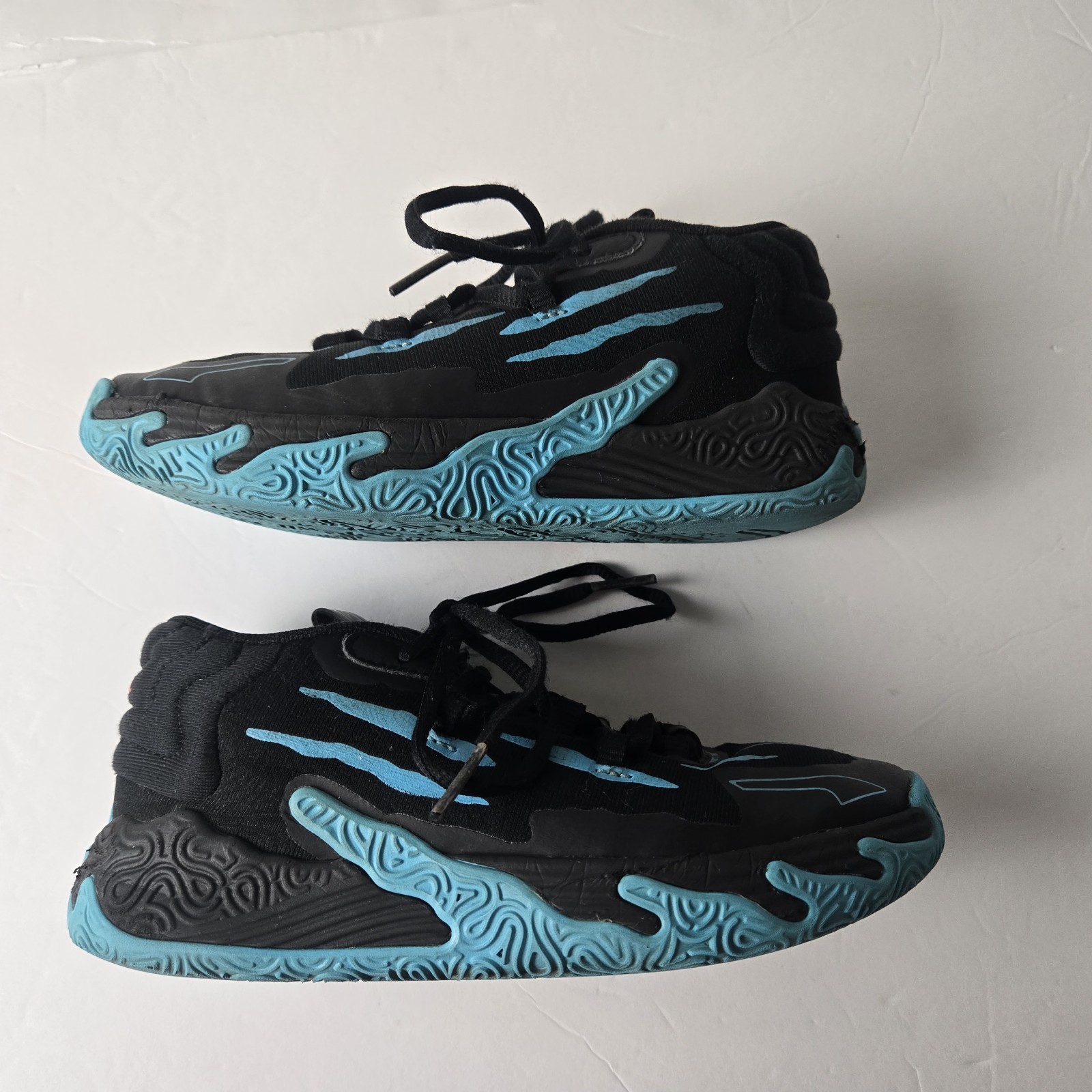 img_1771443698407_4-1.jpeg Puma MB.03 Melo Basketball Shoes Mens Size 1C Blue Hive Black 379221-01 - Image 5