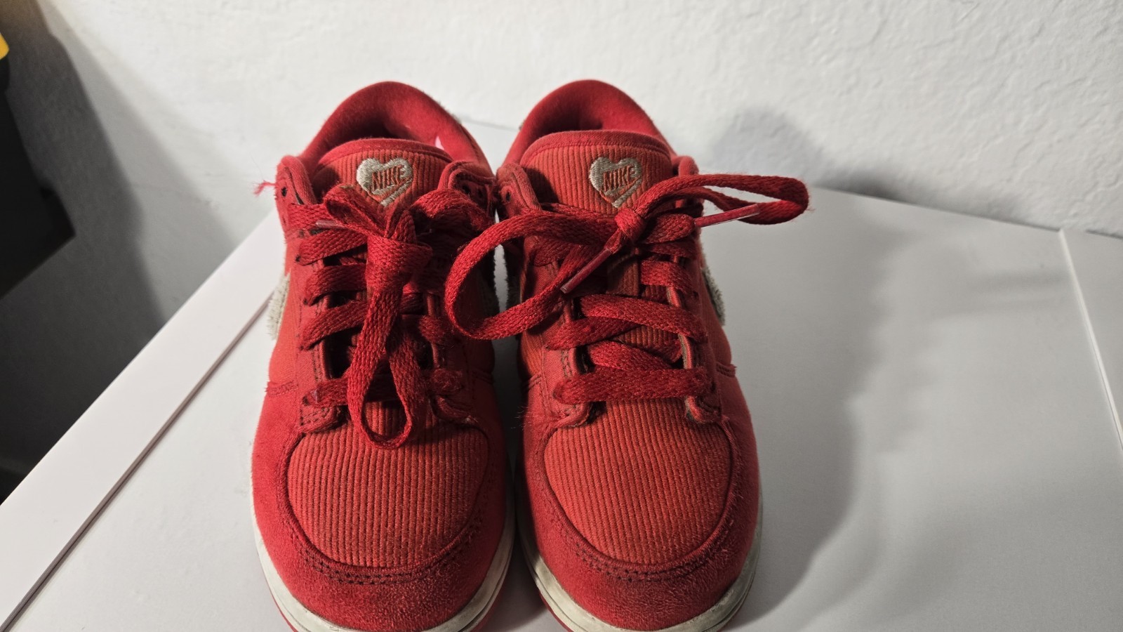 img_1771451492069_1-1.jpeg Nike Dunk Low Valentines Day PS Size 1 Red White Sneakers Shoes FZ3549-612 - Image 2