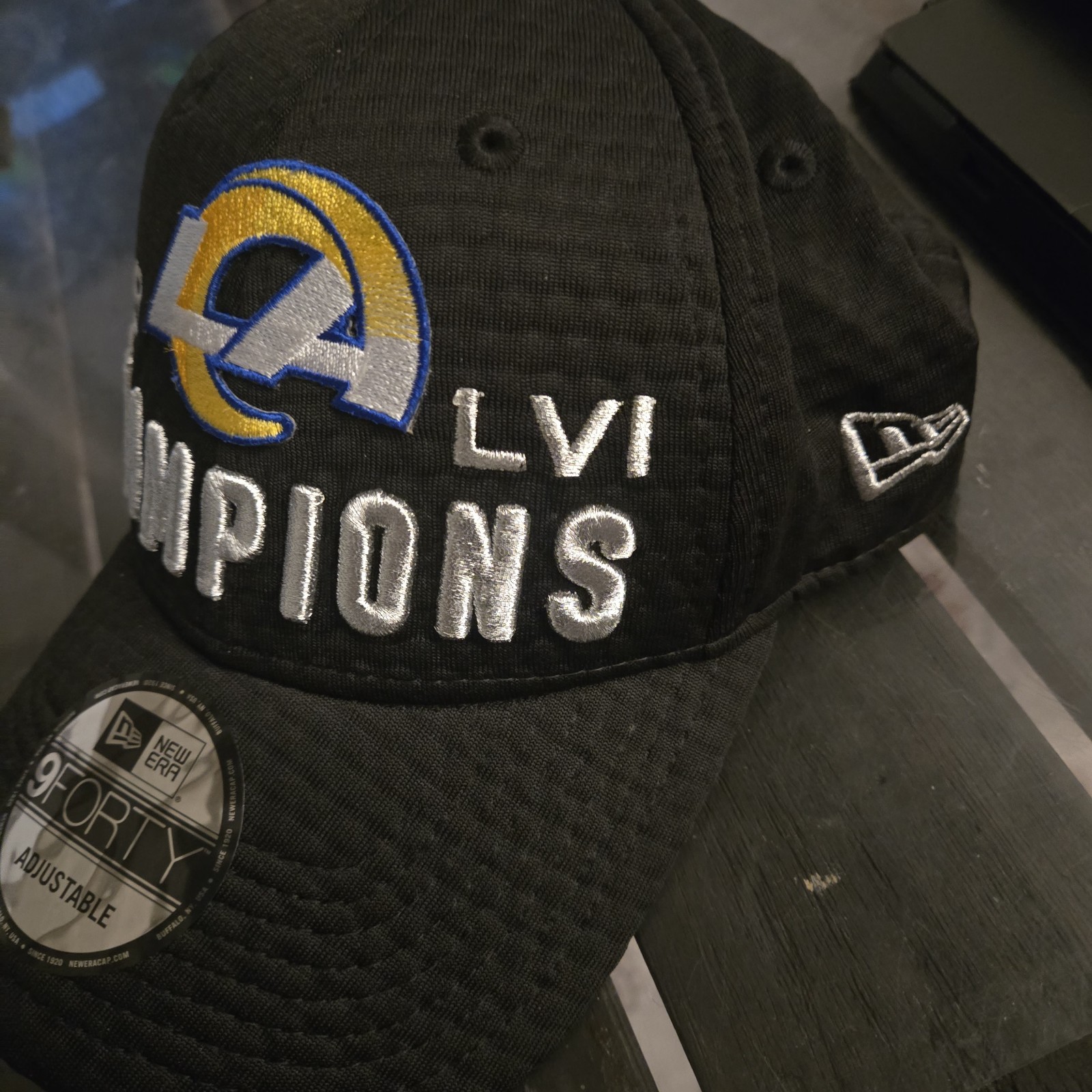 img_1771451521363_1-1.jpeg New Era Super Bowl LVI Champions Los Angeles Rams 9Forty Snapback Hat Cap Black - Image 2