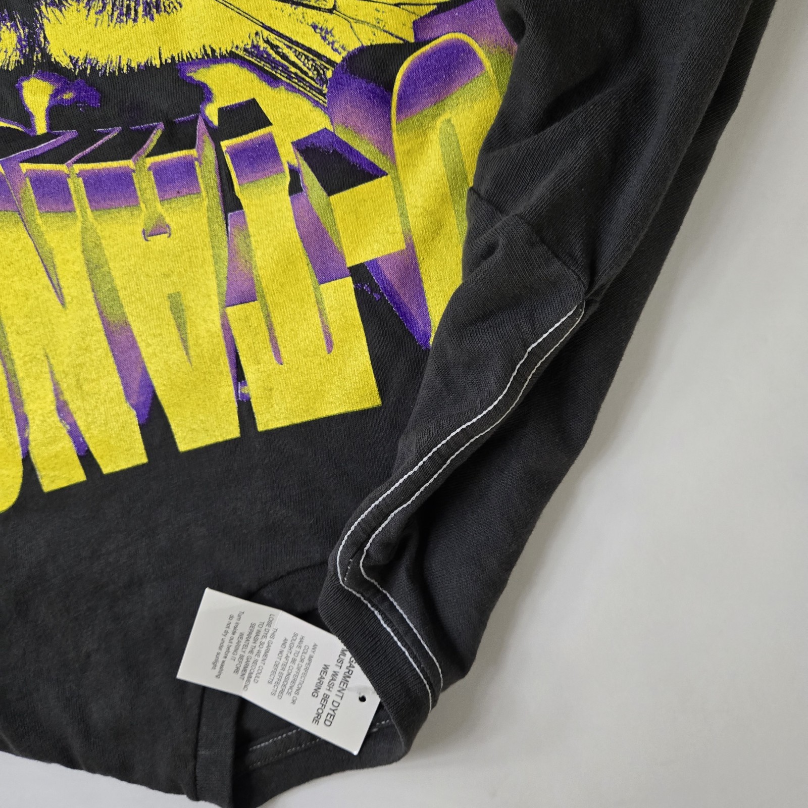 img_1771451533960_2-1.jpeg Wu-Tang Clan Killa Bees graphic T-shirt Black Men’s Size X Small - Image 3