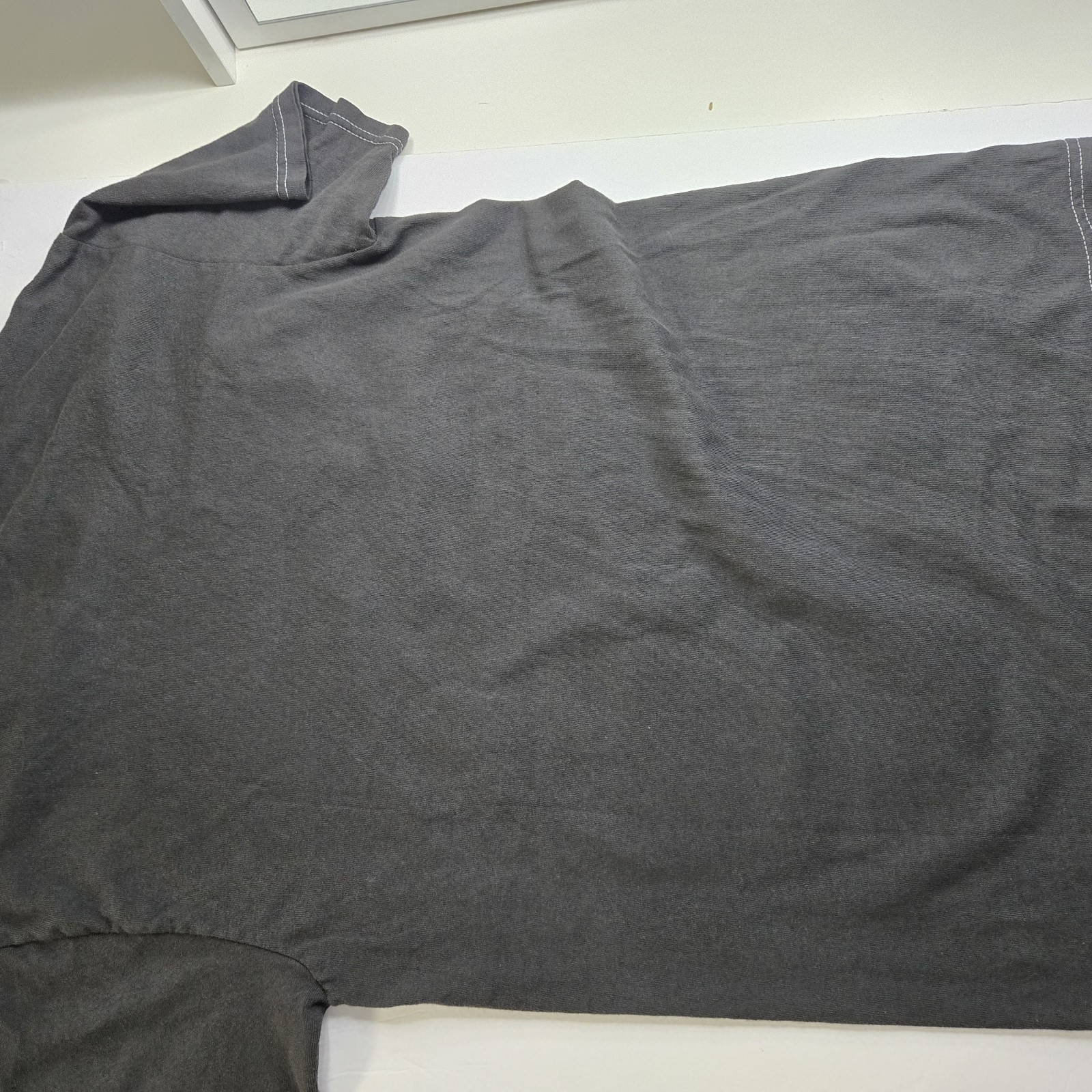 img_1771451537430_4-1.jpeg Wu-Tang Clan Killa Bees graphic T-shirt Black Men’s Size X Small - Image 5