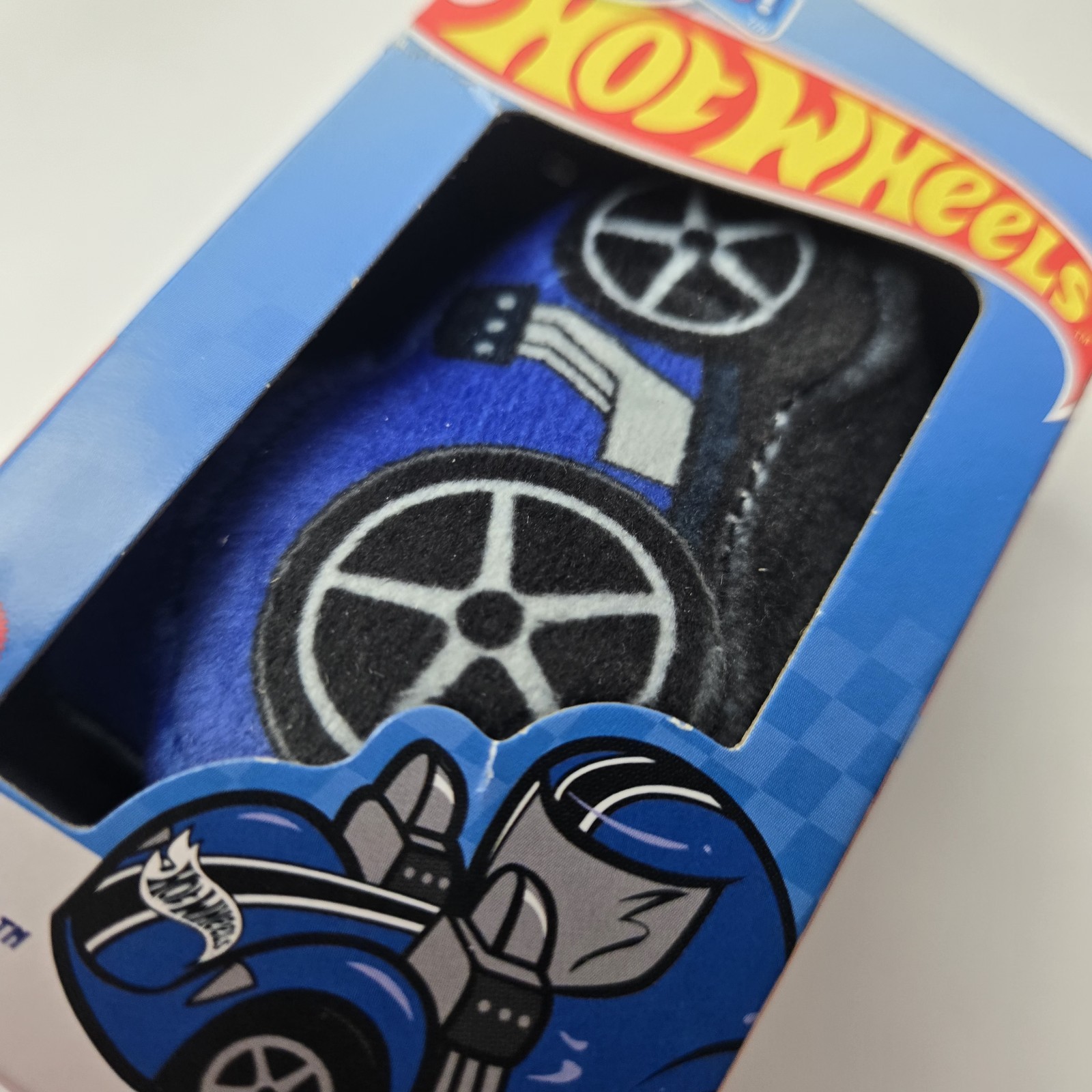 img_1771527650219_0-1.jpeg Hot Wheels Micro Teenies Plush 3" Twin Mill NIB 2025