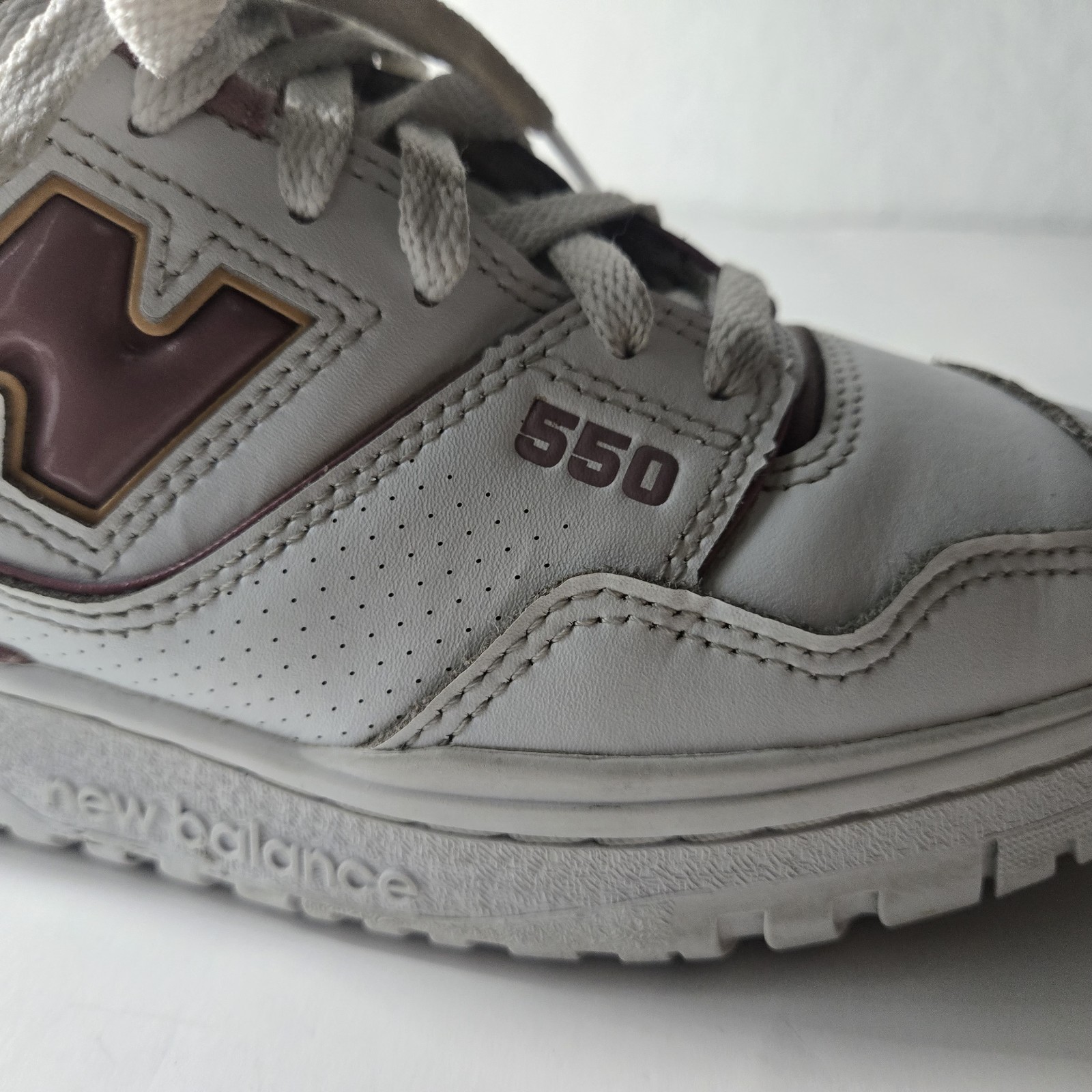 img_1771527862093_5-1.jpeg New Balance Women's 550 U.S. Size 9 - Image 6