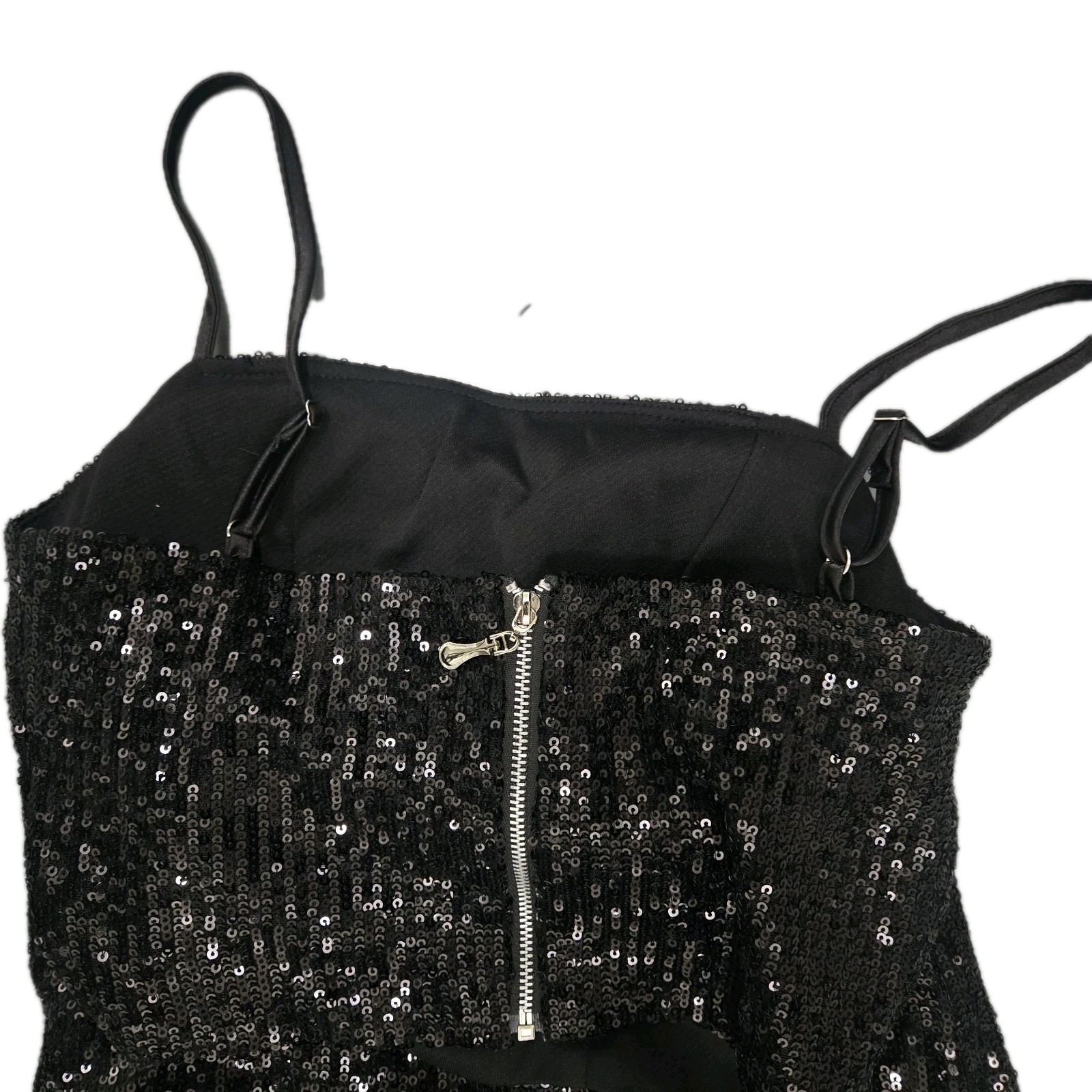 img_1771528736637_1-1.jpeg Fancy Black Sequin 2 Piece Set Tube Top 3D Flower Wide Leg Pants M - Image 2