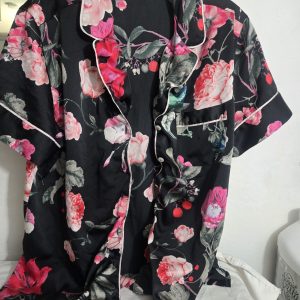 Women's Size S Victoria Secret Button Up Pajama Top