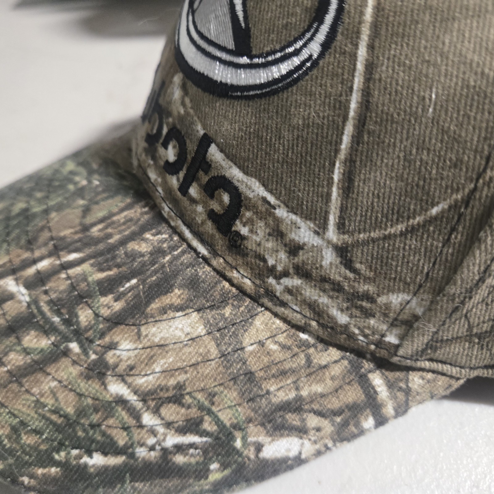 img_1771618880822_0-1.jpeg NWT KUBOTA CAMO baseball cap hat A51