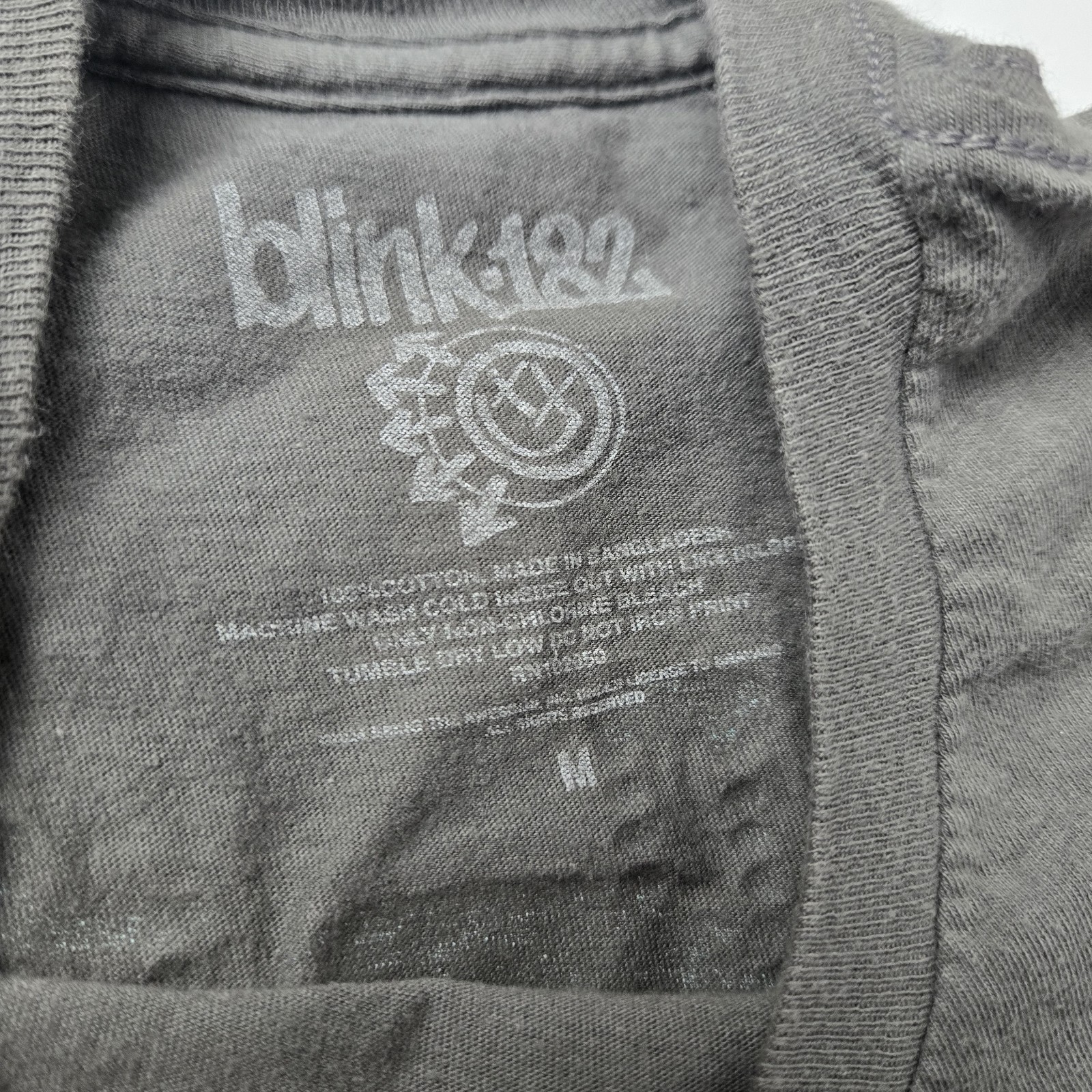 img_1771618944751_4-1.jpeg Blink 182 *OFFICIAL* One More Time 2024 Tour Merch Shirt Gray Medium M - Image 5